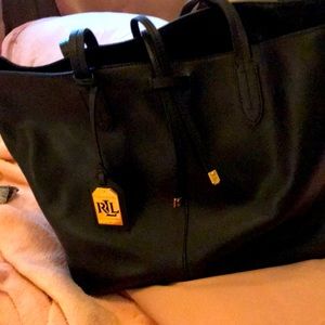 Ralph Lauren black genuine leather purse.. EUC/